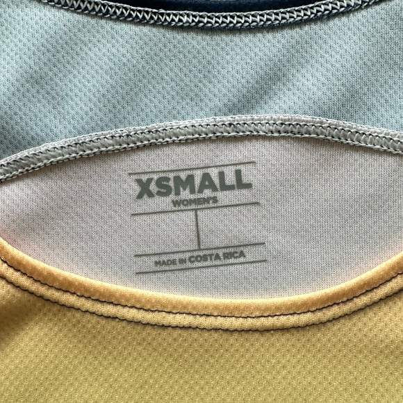 Oiselle tank - Picture 3 of 3